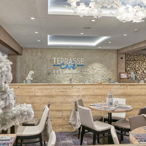 Décoration d'intérieur Terrasse Café Restaurant