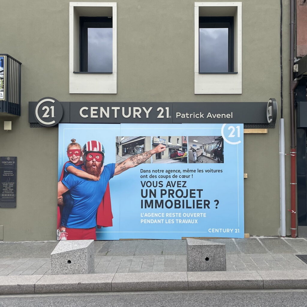Century 21 publicité vitrine
