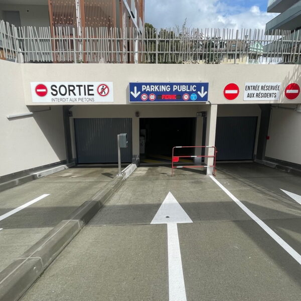 Enseigne Parking Cœur de ville Sallanches