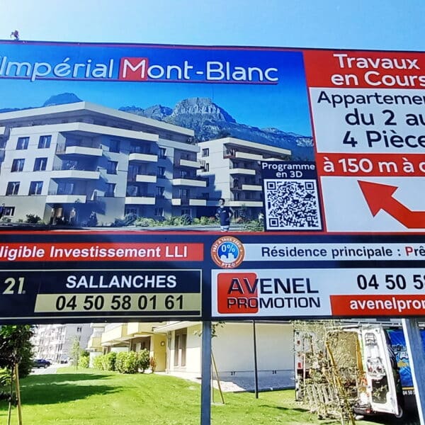 Panneau Publicitaire pour "L’Impérial du Mont-Blanc" à Sallanches