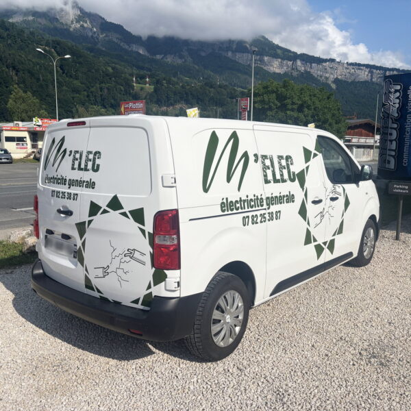 Semi-covering professionnel pour le véhicule  de M’elec