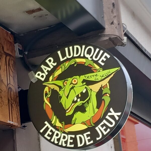 Enseigne lumineuse Terre de Jeux