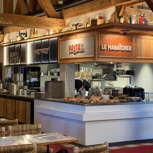 Signalétique intérieure pour le restaurant Plan Joran à Chamonix